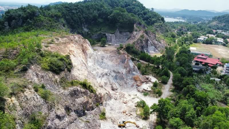 Tanah Pertanian untuk Dijual di Kampung Geliga (Cukai) - NIK AZWAN - Exterior - PropertyGuru.com.my