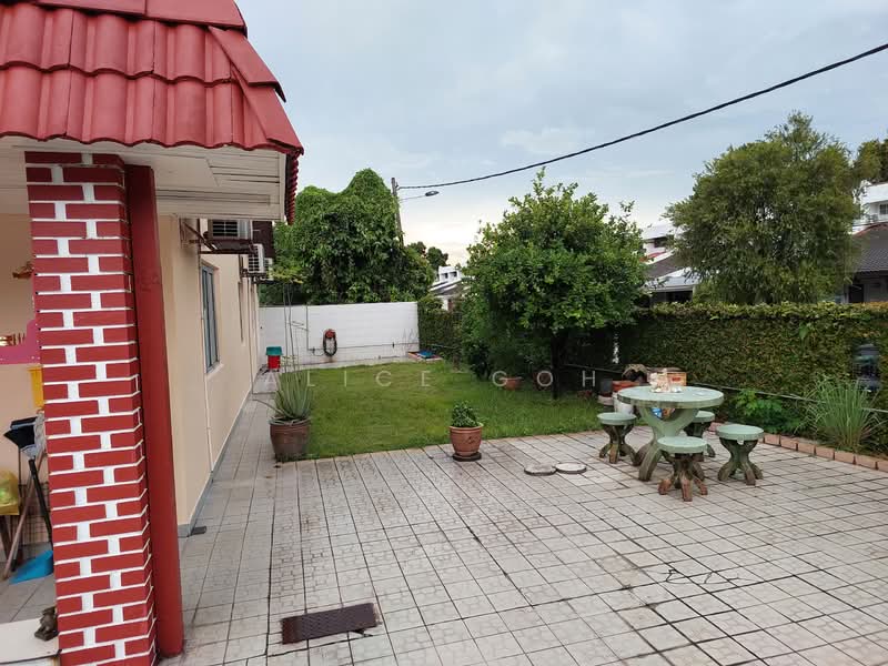Rumah Teres untuk Dijual di Taman Mayang (Petaling Jaya) - Alice Goh - Exterior - PropertyGuru.com.my