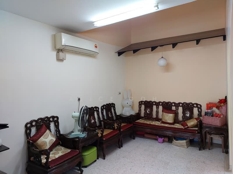 Rumah Teres untuk Dijual di Taman Mayang (Petaling Jaya) - Alice Goh - Living Room - PropertyGuru.com.my