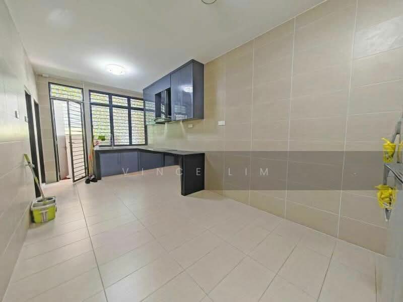 Rumah Teres 2 Tingkat untuk Disewa di Bandar Damai Perdana (Cheras) - Vince Lim - Kitchen - PropertyGuru.com.my