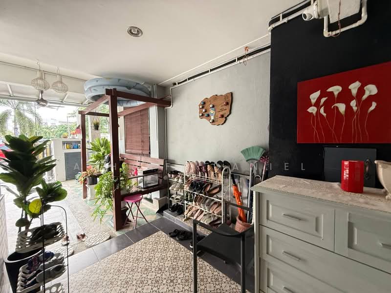 2-storey Terraced House for Sale in Seksyen 8 (Bangi) - Ashraff Daniel - Exterior - PropertyGuru.com.my
