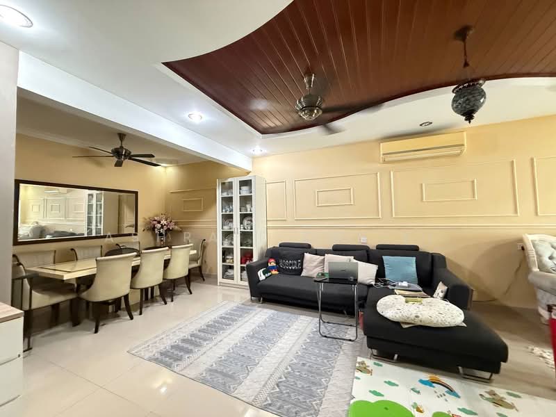 2-storey Terraced House for Sale in Seksyen 8 (Bangi) - Ashraff Daniel - Living Room - PropertyGuru.com.my