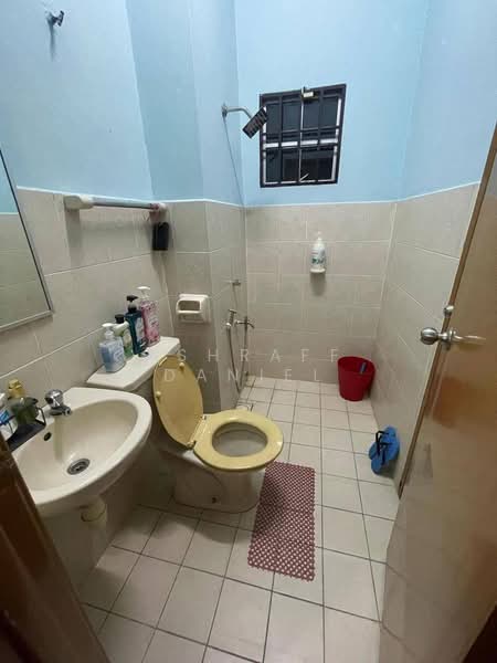 2-storey Terraced House for Sale in Bandar Bukit Raja (Klang) - Ashraff Daniel - Bathroom - PropertyGuru.com.my