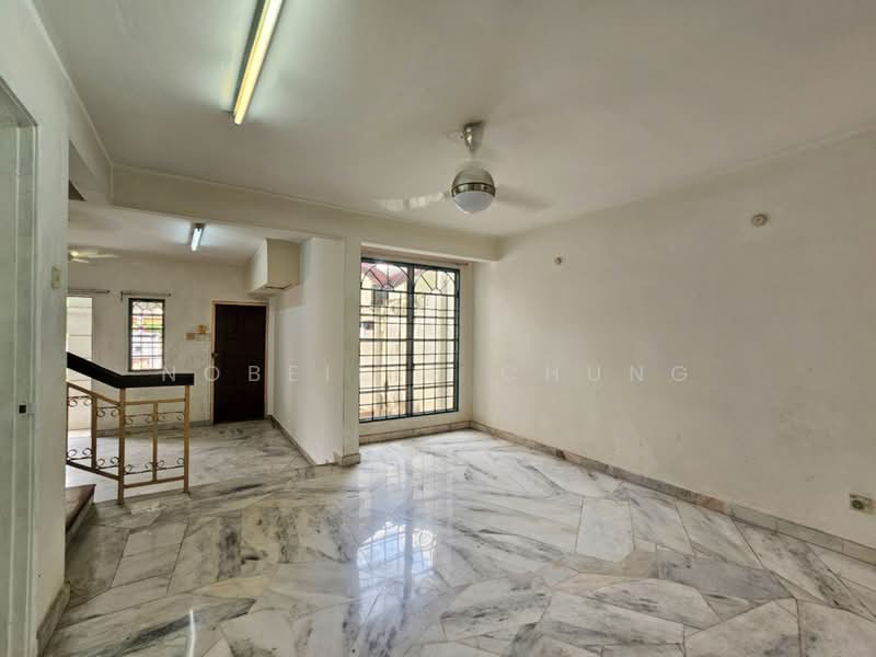 2-storey Terraced House for Sale in Usj 20 (Subang Jaya) - Nobeille Chung - Living Room - PropertyGuru.com.my