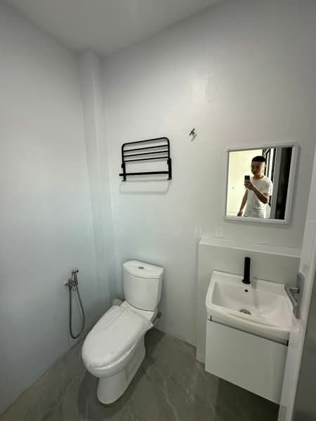 Shop / Office for Rent in Desa Permata (Ayer Itam) - Jia Yong - Bathroom - PropertyGuru.com.my