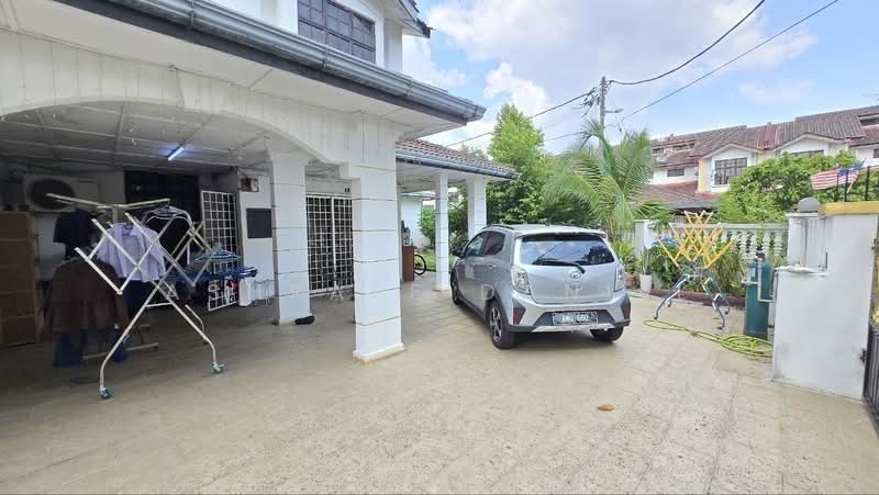 Rumah Teres 2 Tingkat untuk Dijual di Seksyen 4 (Bangi) - Ashraff Daniel - Exterior - PropertyGuru.com.my