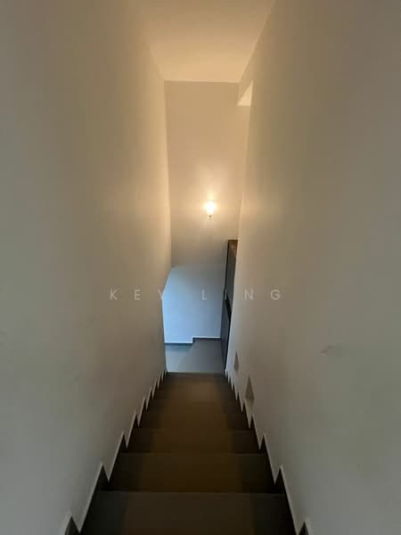 2-storey Terraced House for Sale in Taman Putra (Ampang) - Key Ling - Interior - PropertyGuru.com.my