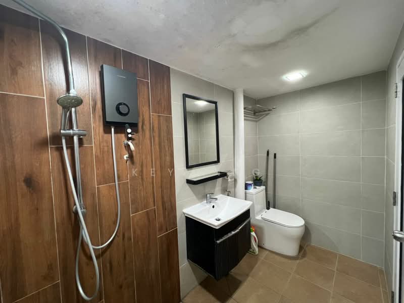 2-storey Terraced House for Sale in Taman Putra (Ampang) - Key Ling - Bathroom - PropertyGuru.com.my
