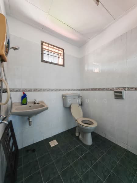 2-storey Terraced House for Sale in Taman Desa Tebrau (Tebrau) - Jojo Chung - Bathroom - PropertyGuru.com.my