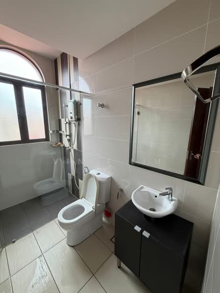 2-storey Terraced House for Rent in Diamond City (Semenyih) - Vince Lim - Bathroom - PropertyGuru.com.my