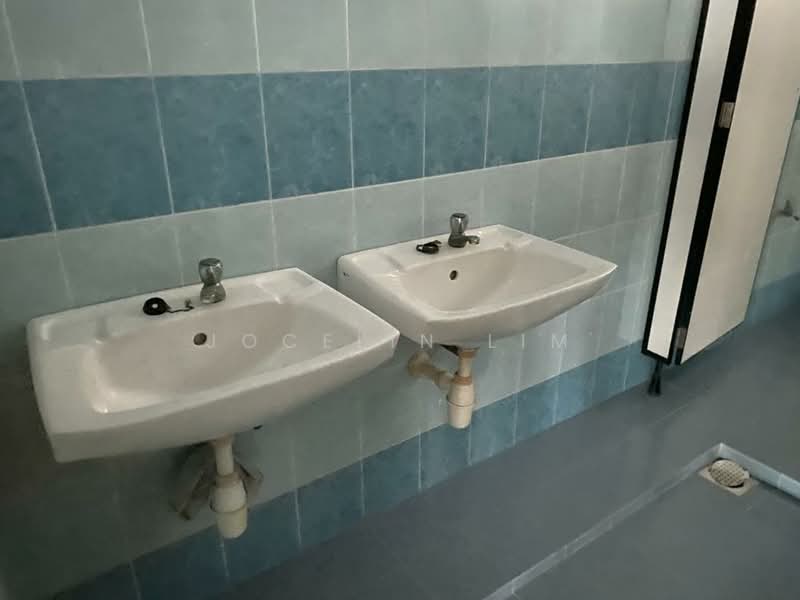 Office for Rent in KLCC (KL City Centre) - Jocelin Lim - Bathroom - PropertyGuru.com.my