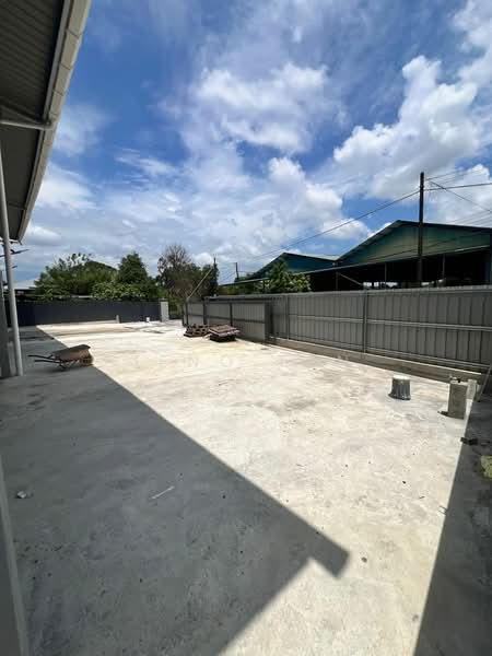 Warehouse for Rent in Kuching (Sarawak) - Jeno Tan - Exterior - PropertyGuru.com.my