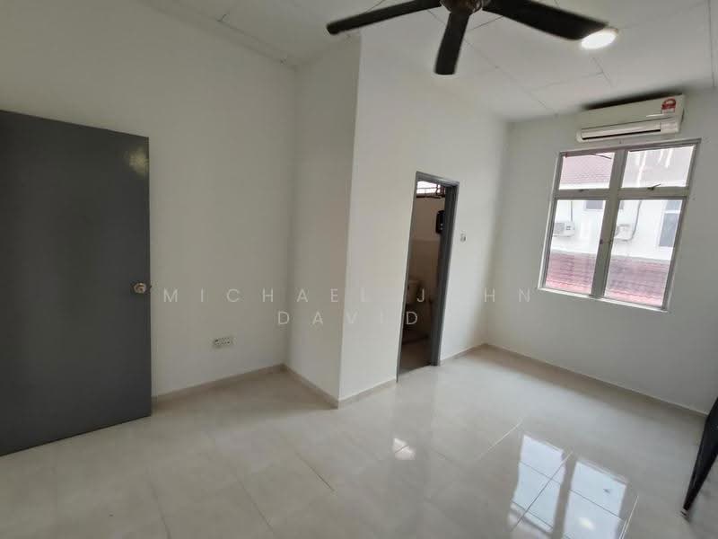 2.5-storey Terraced House for Sale in Sering Ukay (Ampang) - Michael John David - PropertyGuru.com.my
