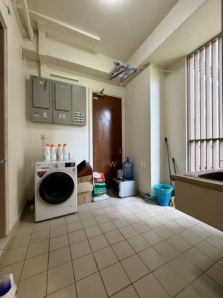 Condominium for Sale at Hampshire Park Condominium - Vickky Wong CF - Interior - PropertyGuru.com.my