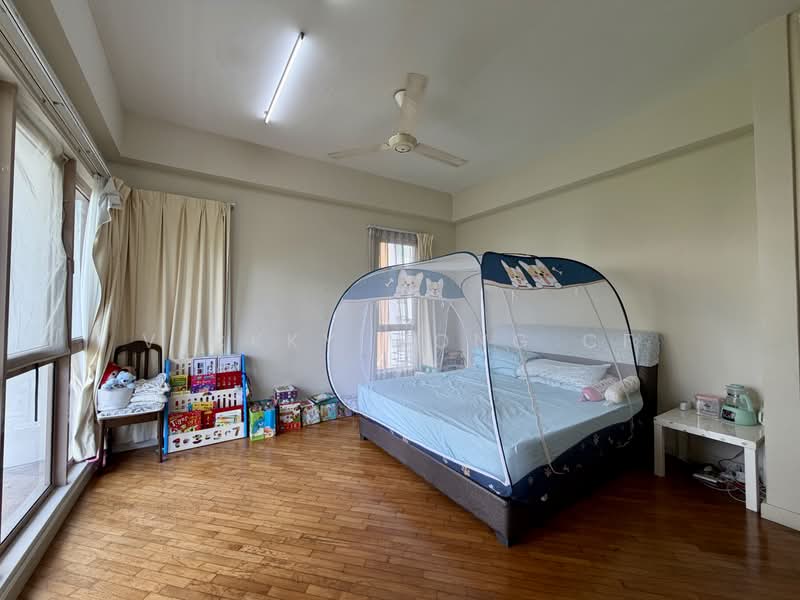 Condominium for Sale at Hampshire Park Condominium - Vickky Wong CF - Bedroom - PropertyGuru.com.my