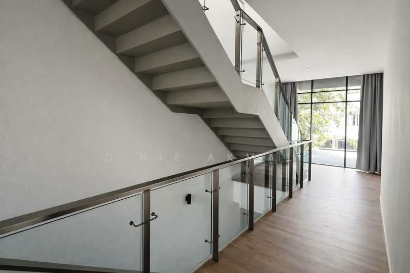 Bungalow for Sale at Mirage By The Lake - Dinie Akmal - PropertyGuru.com.my