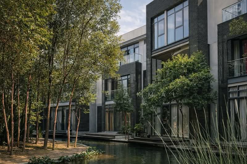 Bungalow for Sale at Mirage By The Lake - Dinie Akmal - PropertyGuru.com.my