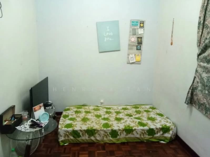 Apartment for Rent at Subang Perdana Goodyear Court 8 - Henrick Tan - Bedroom - PropertyGuru.com.my