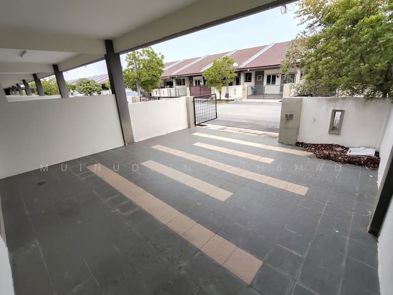 Rumah Teres 1 Tingkat untuk Disewa di Sitiawan (Perak) - Muinuddin Muhamad - Exterior - PropertyGuru.com.my