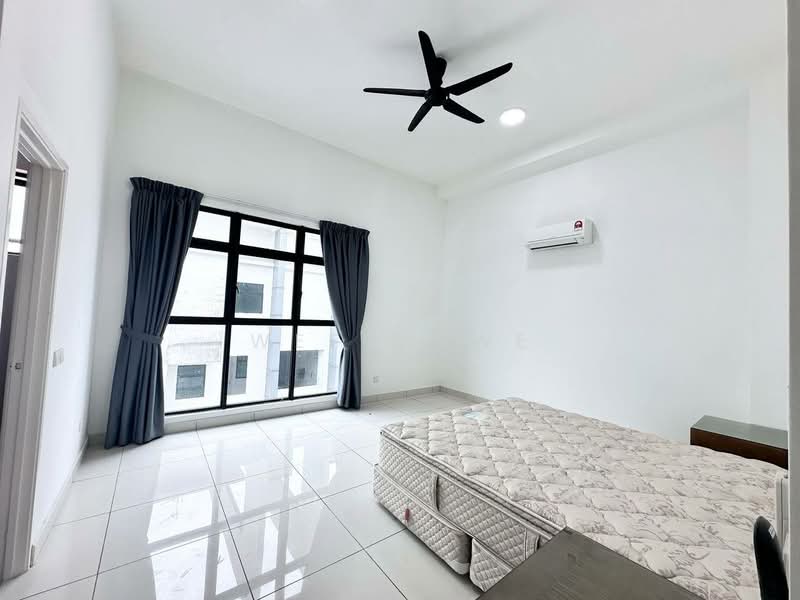 Service Residence for Sale at Sky Loft Premium Suites - Wee Howe - Bedroom - PropertyGuru.com.my