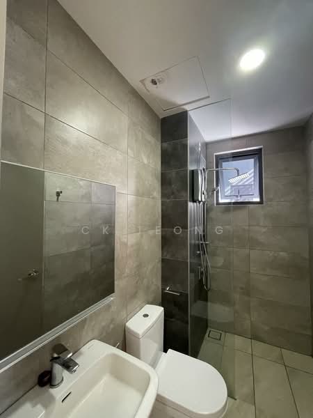 Condominium for Rent at Bennington Residences @ SkyArena - CK Teong - Bathroom - PropertyGuru.com.my