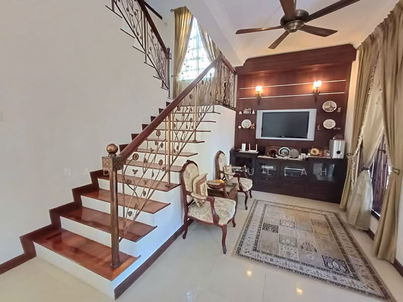 Rumah Banglo untuk Dijual di Petaling Jaya (Selangor) - Nadiah Abdullah - Living Room - PropertyGuru.com.my