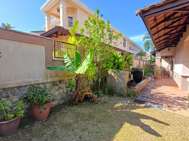 Rumah Banglo untuk Dijual di Petaling Jaya (Selangor) - Nadiah Abdullah - Exterior - PropertyGuru.com.my