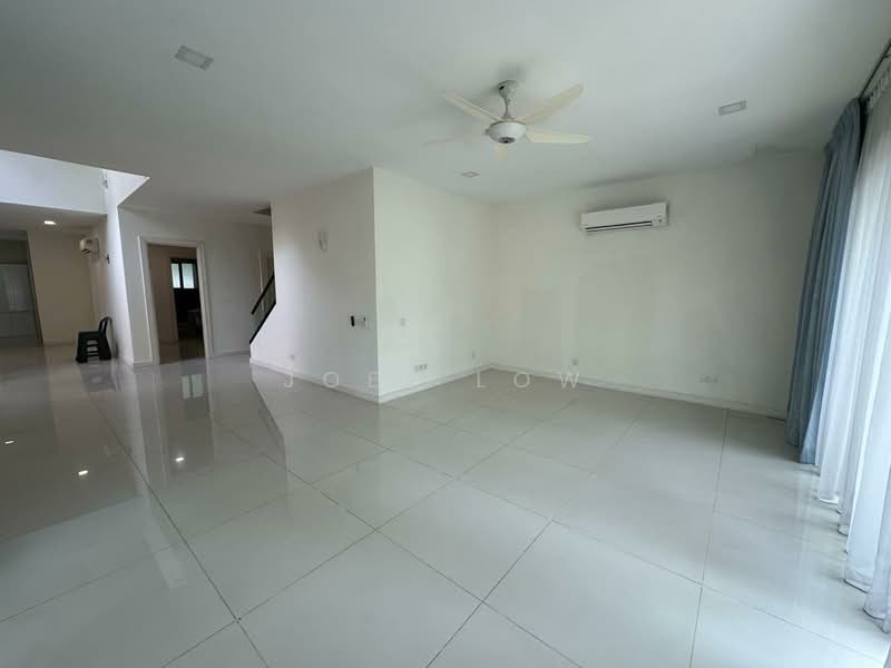 Twin Villa for Sale in Cyberjaya (Selangor) - Joel Low - Living Room - PropertyGuru.com.my