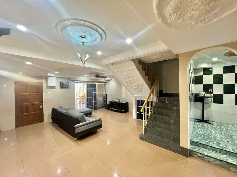 2-storey Terraced House for Sale in Taman Dato' Hormat (Telok Panglima Garang) - Dinie Akmal - PropertyGuru.com.my