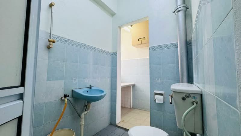 Rumah Flat untuk Dijual di Lucky Garden - Davis Lim - PropertyGuru.com.my