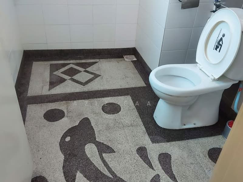 Condominium for Sale at Villa Park - Aziz Saad - Bathroom - PropertyGuru.com.my