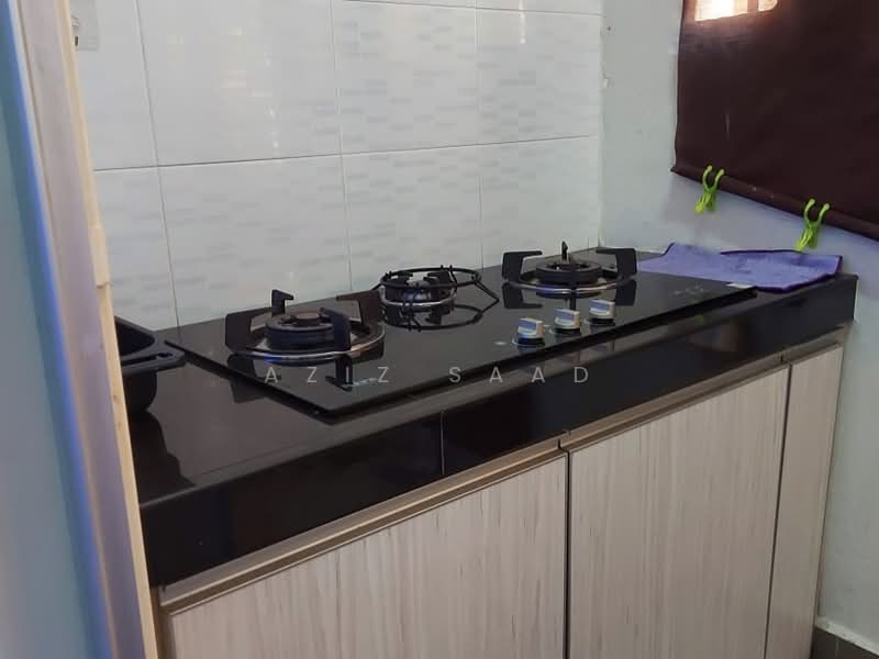 Condominium for Sale at Villa Park - Aziz Saad - Kitchen - PropertyGuru.com.my