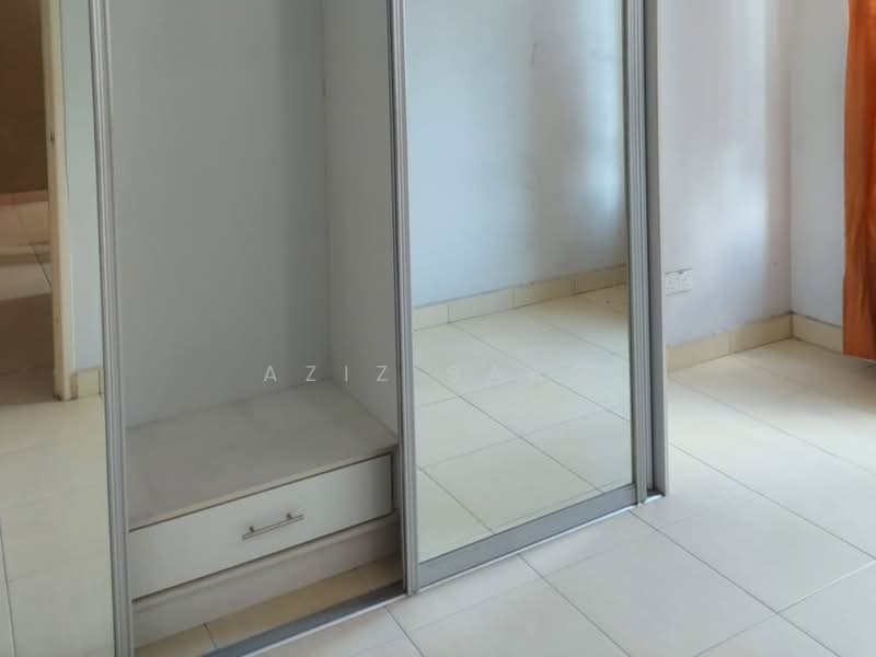 Condominium for Sale at Villa Park - Aziz Saad - PropertyGuru.com.my