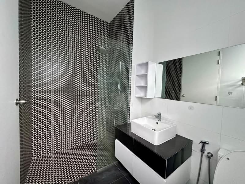 Semi-Detached House for Rent in Eco Ardence (Setia Alam) - Zackinn Hoi - Bathroom - PropertyGuru.com.my