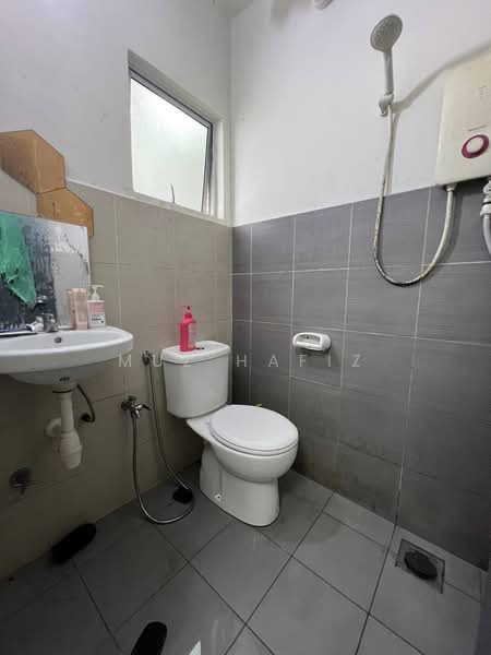 Pangsapuri untuk Dijual di Residensi Laguna Biru 2 - Muz Hafiz - PropertyGuru.com.my
