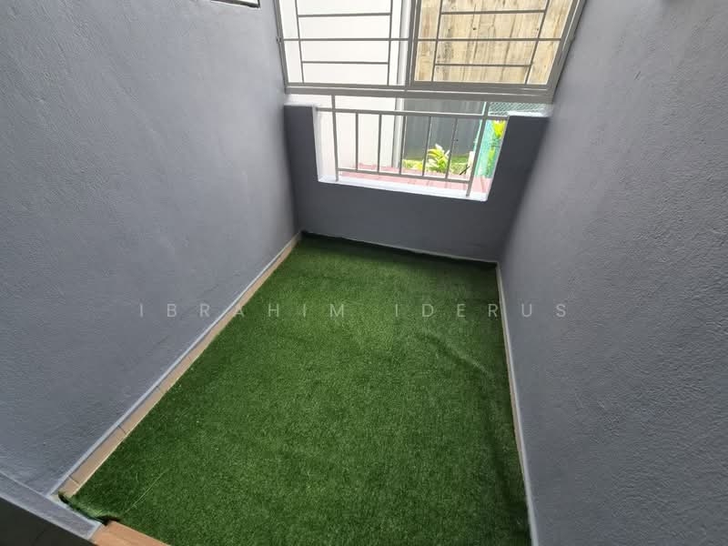 Apartment for Sale at Gardenville Townvilla - Ibrahim Iderus - Balcony - PropertyGuru.com.my