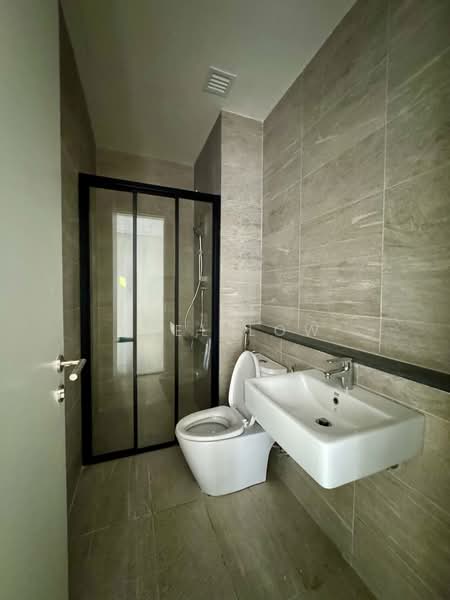 Sofo for Sale in Kota Damansara (Selangor) - Joel Low - Bathroom - PropertyGuru.com.my