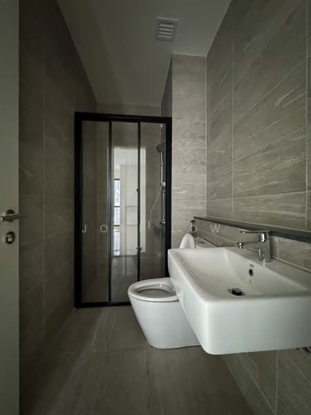 Sofo for Sale in Kota Damansara (Selangor) - Joel Low - Bathroom - PropertyGuru.com.my