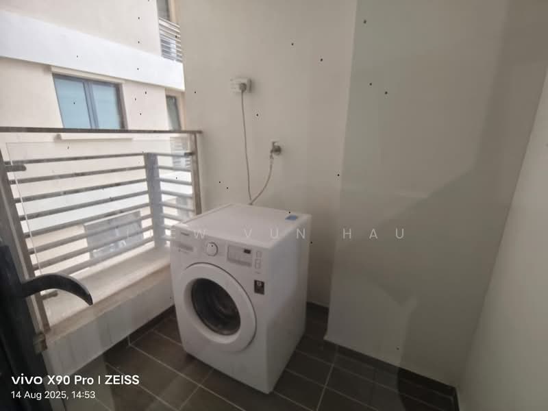 Condominium for Rent at Bay Point @ Country Garden Danga Bay - Liew Vun Hau - PropertyGuru.com.my