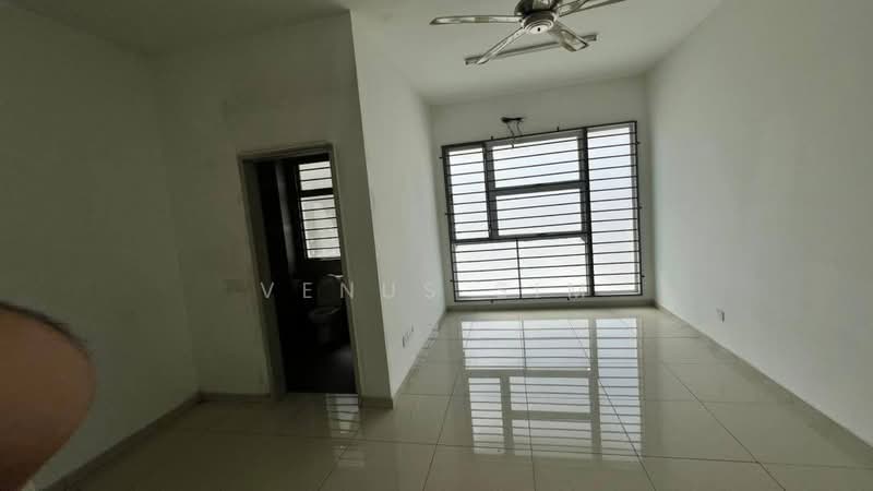 Rumah Teres 2 Tingkat untuk Disewa di Bandar Rimbayu (Telok Panglima Garang) - Venus Sim - Bathroom - PropertyGuru.com.my