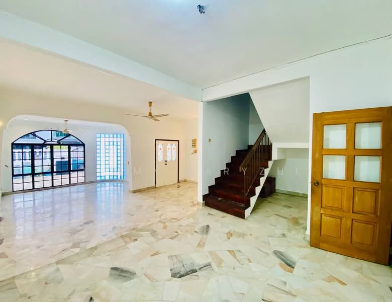 2-storey Terraced House for Sale in Taman Bukit Maluri (Kepong) - Jimmy Haryzul - Living Room - PropertyGuru.com.my