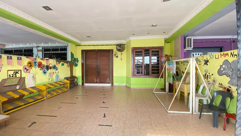 Terraced House for Sale in Kuantan (Pahang) - Fatma Hani Hussin - Entrance - PropertyGuru.com.my