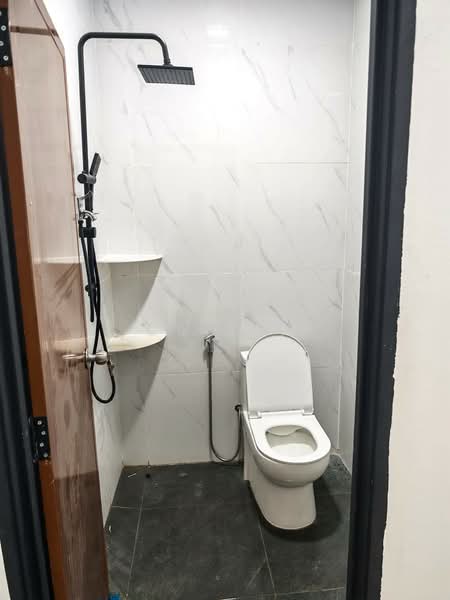 Rumah Teres 1 Tingkat untuk Disewa di Taman Abad (Johor Bahru) - CS Tan - Bathroom - PropertyGuru.com.my