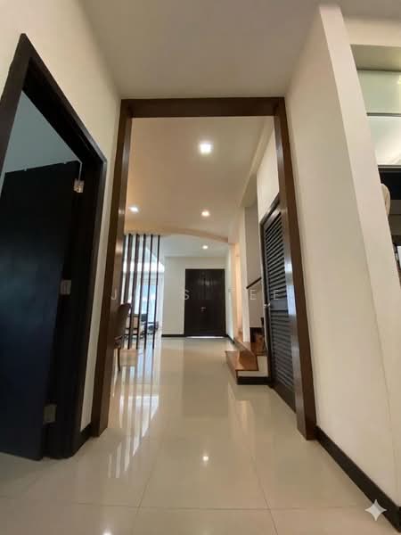Rumah Berkembar untuk Dijual di Setia Eco Park (Setia Alam) - Jess Tee - Entrance - PropertyGuru.com.my