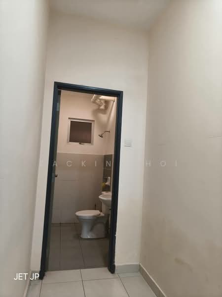 Pangsapuri untuk Disewa di Trifolis - Zackinn Hoi - Bathroom - PropertyGuru.com.my