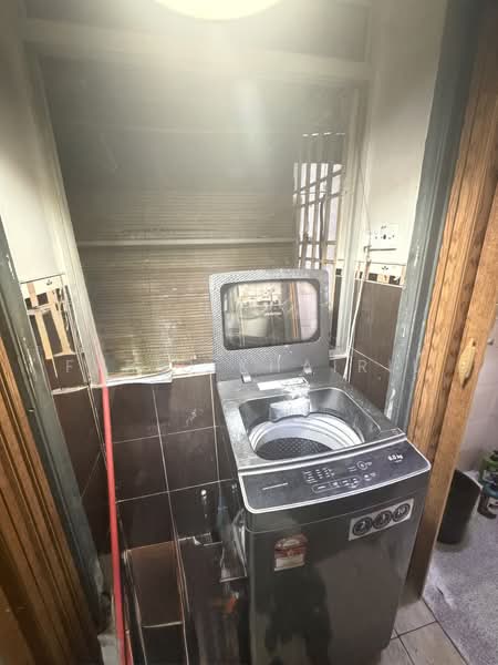 Rumah Flat untuk Dijual di Pinang Court 2 - Fariq Khairil - Interior - PropertyGuru.com.my