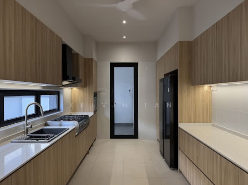 Rumah Berkembar untuk Dijual di Telok Panglima Garang (Selangor) - Kelvin Tan - Kitchen - PropertyGuru.com.my