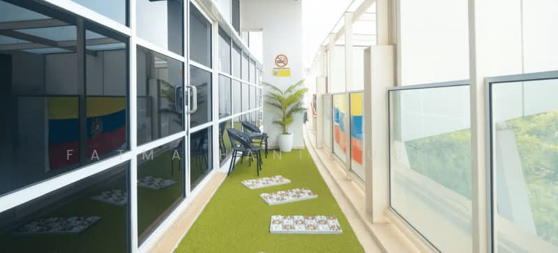 Shop / Office for Rent in Putrajaya (Putrajaya) - Fatma Hani Hussin - Balcony - PropertyGuru.com.my
