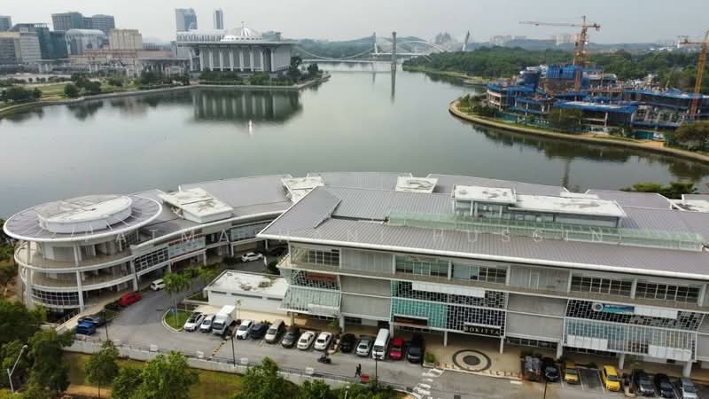 Shop / Office for Rent in Putrajaya (Putrajaya) - Fatma Hani Hussin - Exterior - PropertyGuru.com.my