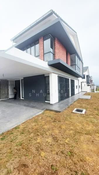 Rumah Teres 2 Tingkat untuk Disewa di Elmina (Shah Alam) - Nadia Shukri - Exterior - PropertyGuru.com.my